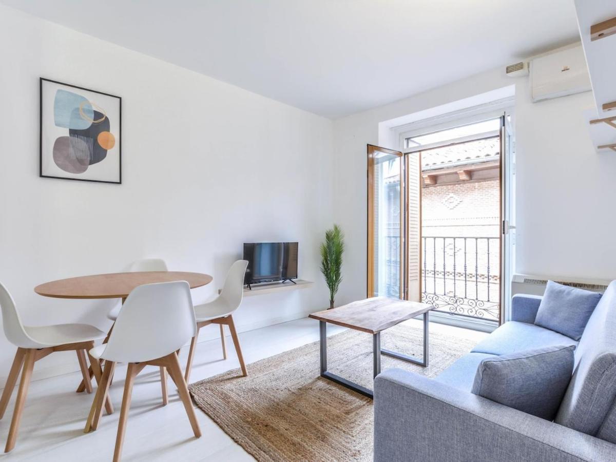 Apartamento Cava Baja Alquiler Temporal Мадрид Екстериор снимка