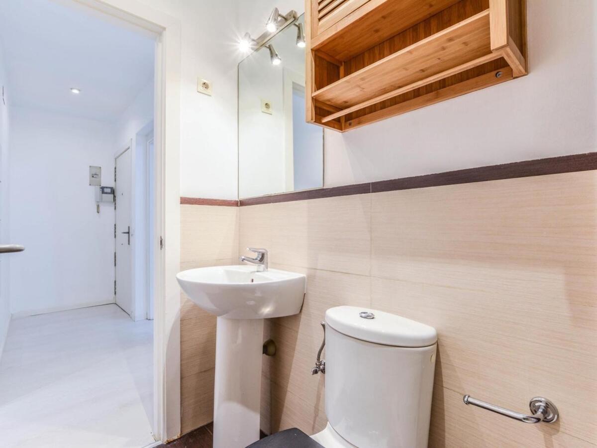 Apartamento Cava Baja Alquiler Temporal Мадрид Екстериор снимка